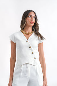 White vest