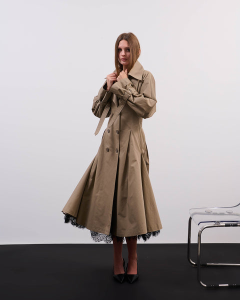 Lace trench